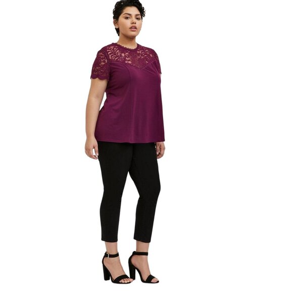 Torrid Lace Tshirt Womens Plus Size 1X 14/16 Studio Knit Lace Yoke Crew Neck Top - Picture 10 of 11